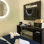 Πανσιόν L'antica Corte Lazzago 4*