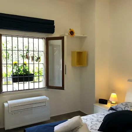 بيت ضيافة L'antica Corte Lazzago