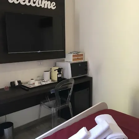 بيت ضيافة L'antica Corte Lazzago كومو