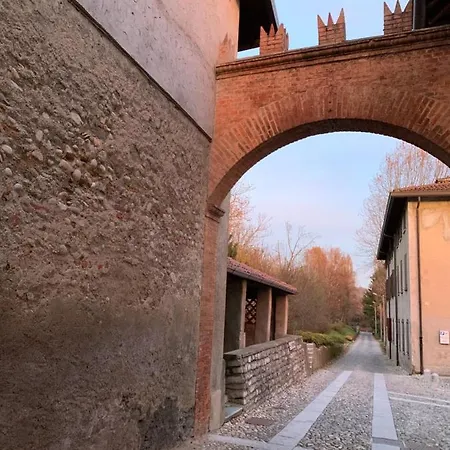 L'antica Corte Lazzago בית הארחה קומו