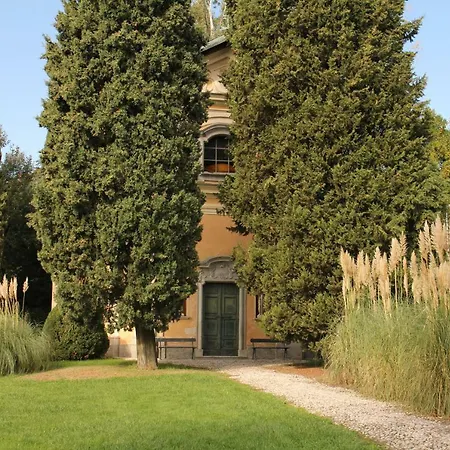 L'antica Corte Lazzago בית הארחה קומו